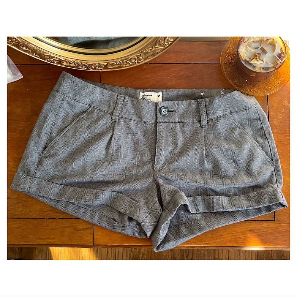 American Eagle Shorts - Black & White pattern